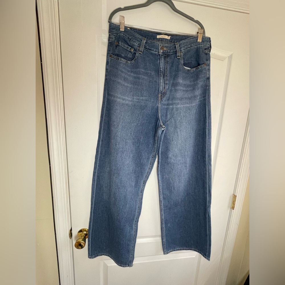 Levi’s Premium High Loose Wide Leg Jeans 32x31 W Pre-owned Medium wash -Big E